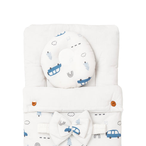 Baby Basics Cozy Snug Zip Closure Hooded Carrynest 17194