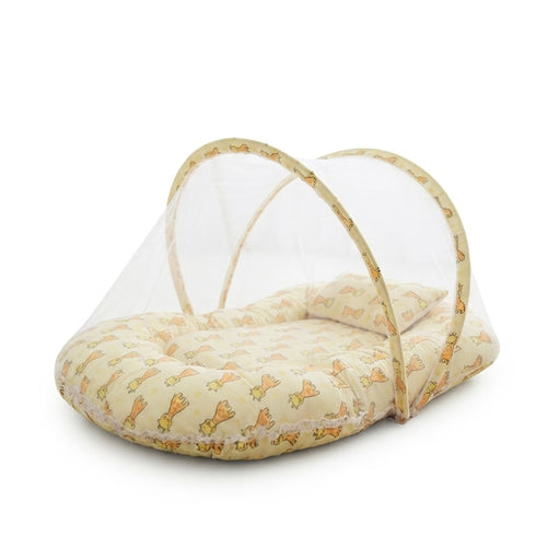 Basics Baby Bed Net with Pillow Yellow Baby Giraffes