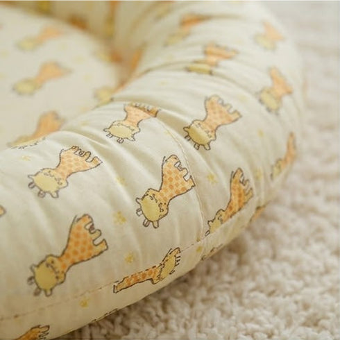 Basics Baby Bed Net with Pillow Yellow Baby Giraffes