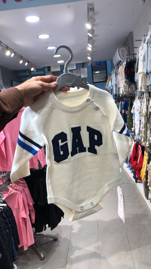GAP White Baby Boy Suit Woolen Romper