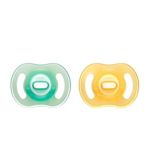 Tommee Tippee Night Glow Ultralight Soother 6-18M Pack Of 2